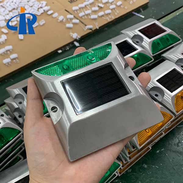 Unidirectional Solar Powered Road Studs Manufacturer In Malaysia